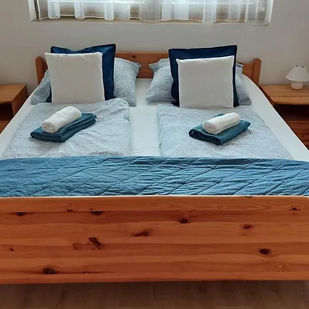Zita Apartman Apartamento Balatonalmádi