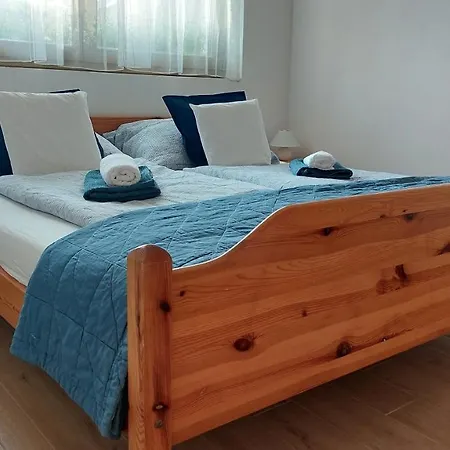Zita Apartman Apartamento Balatonalmádi